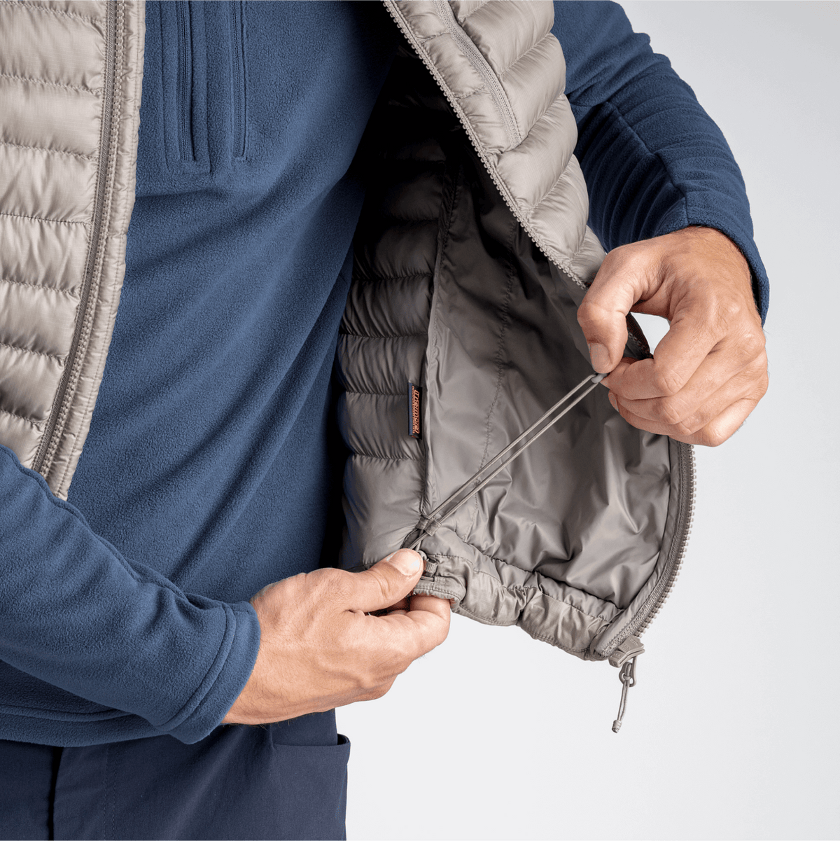 Nubaro Men's Insulated Vest — Beige